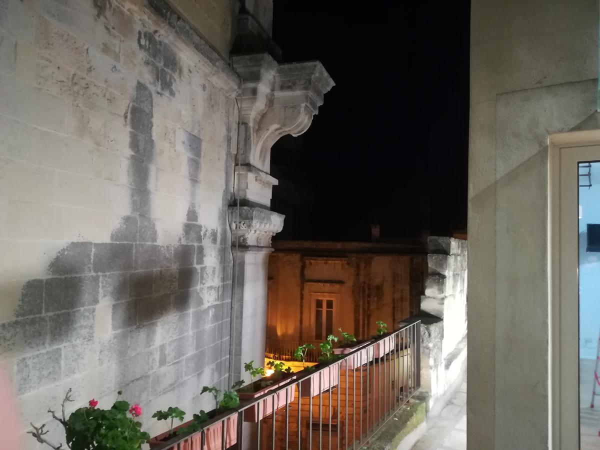 Bed and Breakfast Dimora Dell'Artista Lecce Exterior foto